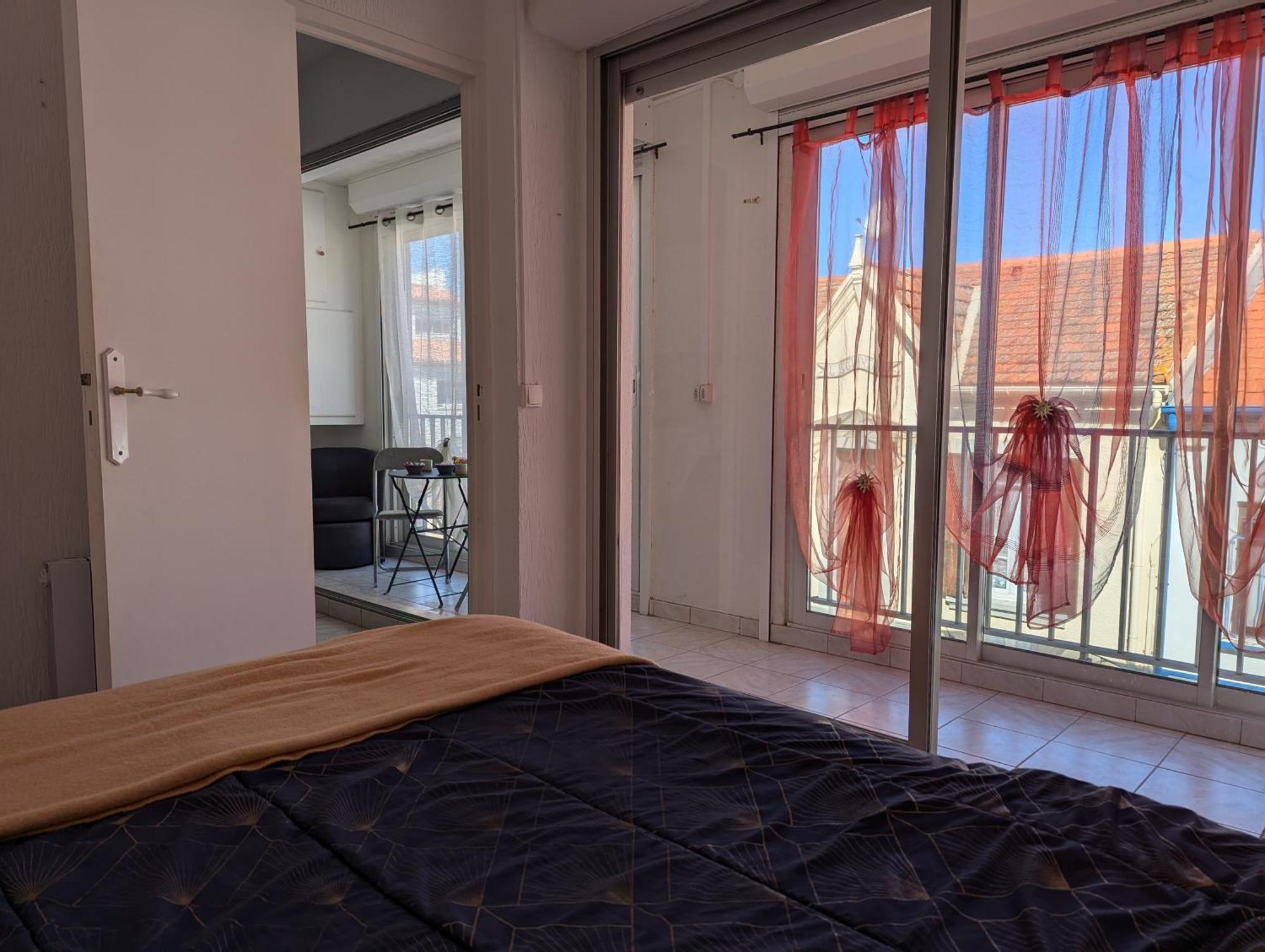 Sol-Y-Days Vidourle: Riverside Comfort with Parking Near Boucanet Beach Le Grau-du-Roi Exterior photo
